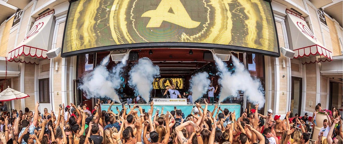 Encore Beach Club (EBC) nightlife