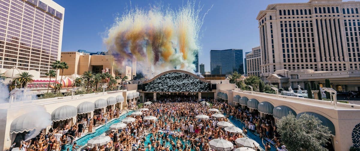 Omnia Dayclub nightlife